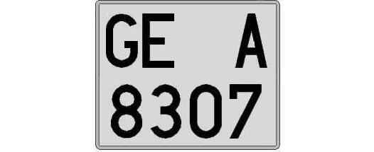 GE8307A matricula cuadrada